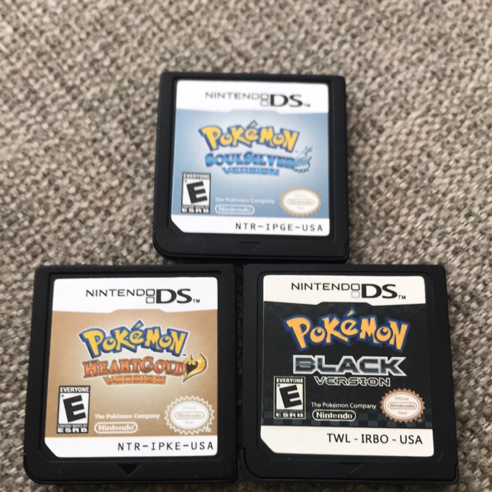 Pokémon soulsilver black and heartgold ds games